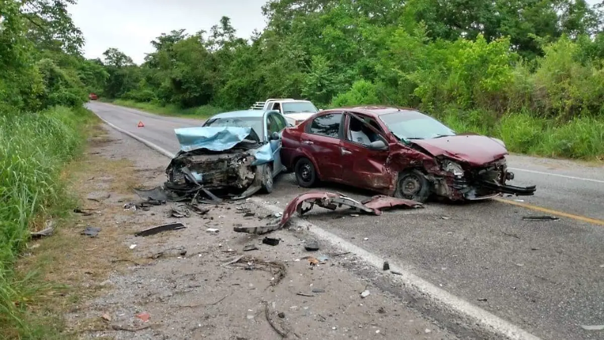 Accidente en la carretera Valles-Tamazunchale